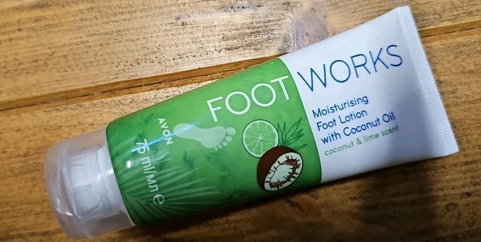 Avon Foot Works Moisturising Foot Lotion Coconut & Lime Scent